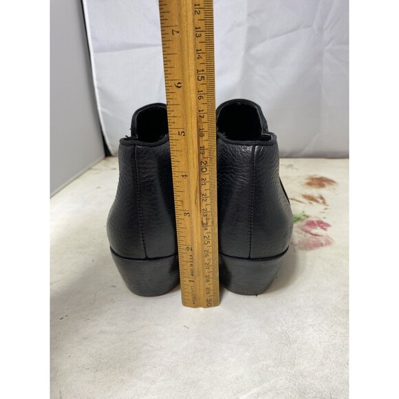Sam Edelman Petty Leather Zippered Low Heel Ankle Bootie Black Size 6 - Picture 4 of 9